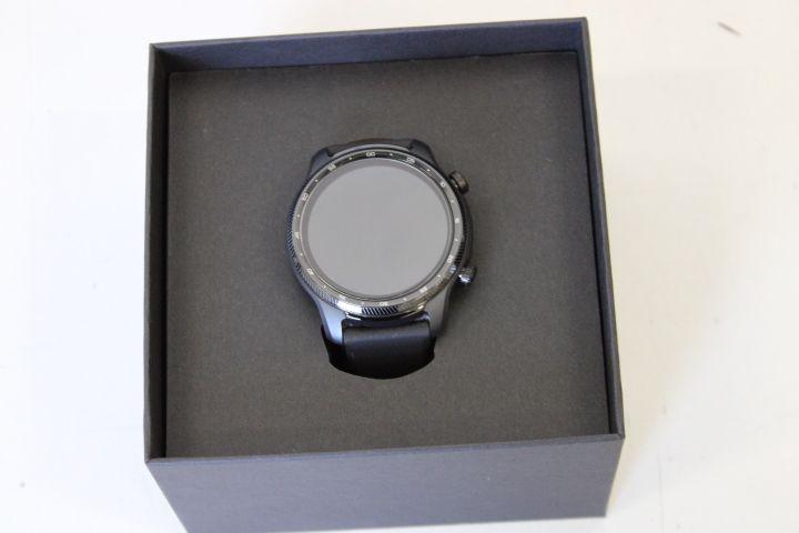 Viedpulksteni TicWatch SALE OUT. Pro 3