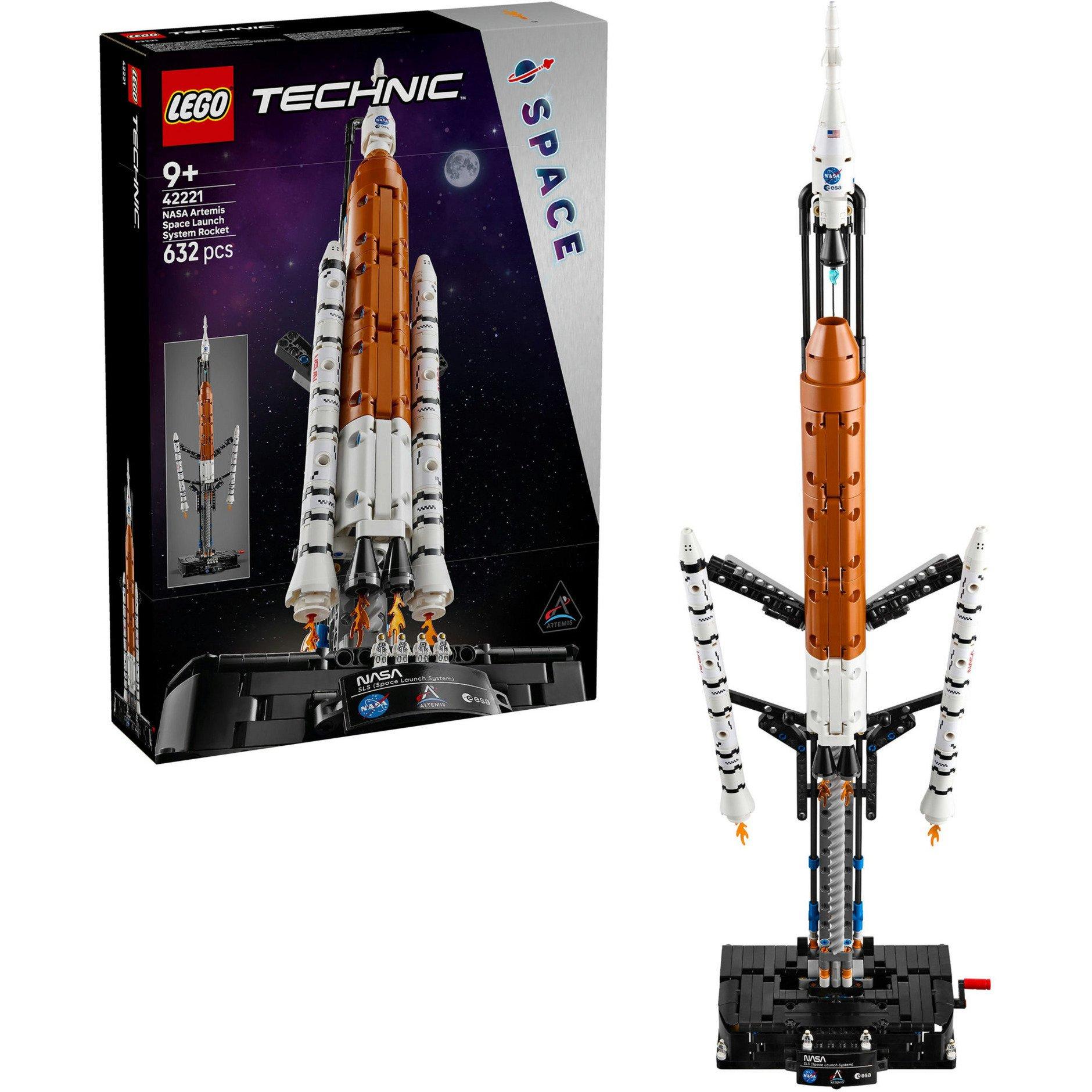 LEGO 42221 Technic NASA Artemis SLS