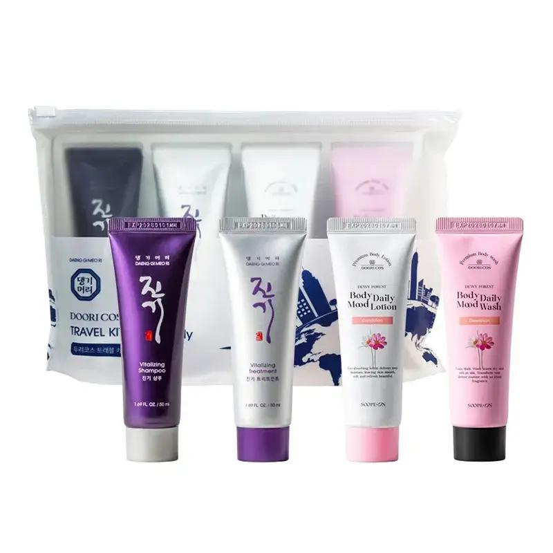 Daeng Gi Meo Ri Travel Kit