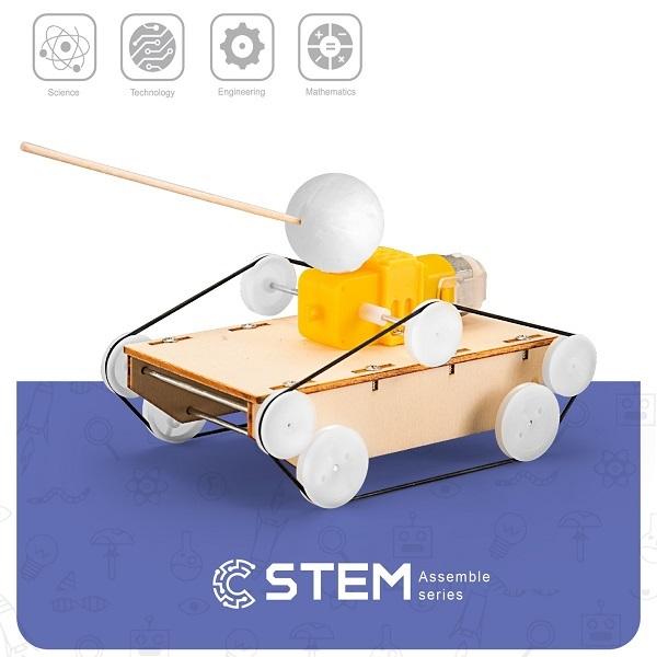 Wooden Assembly Kit Tank, STEM Educational