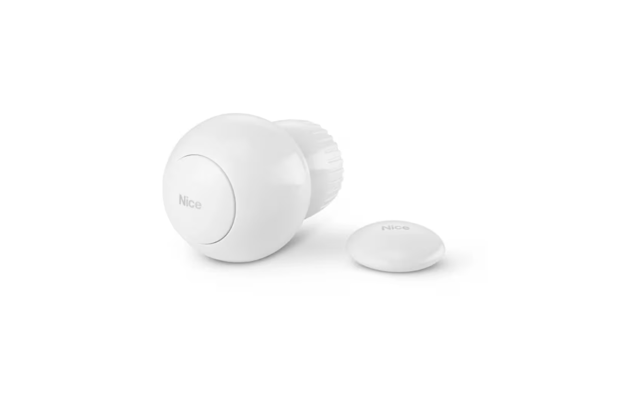 Fibaro Nice Z-wave+ thermostatic head and