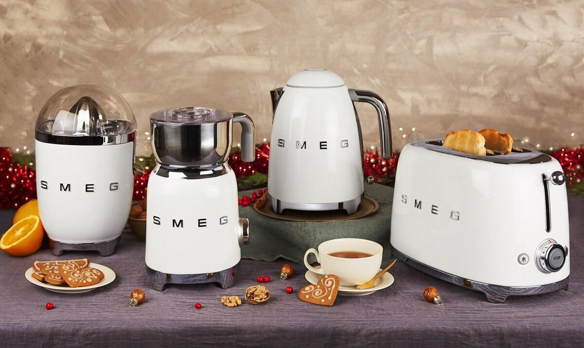 Smeg 50`s Style Kettles KLF03WHEU White
