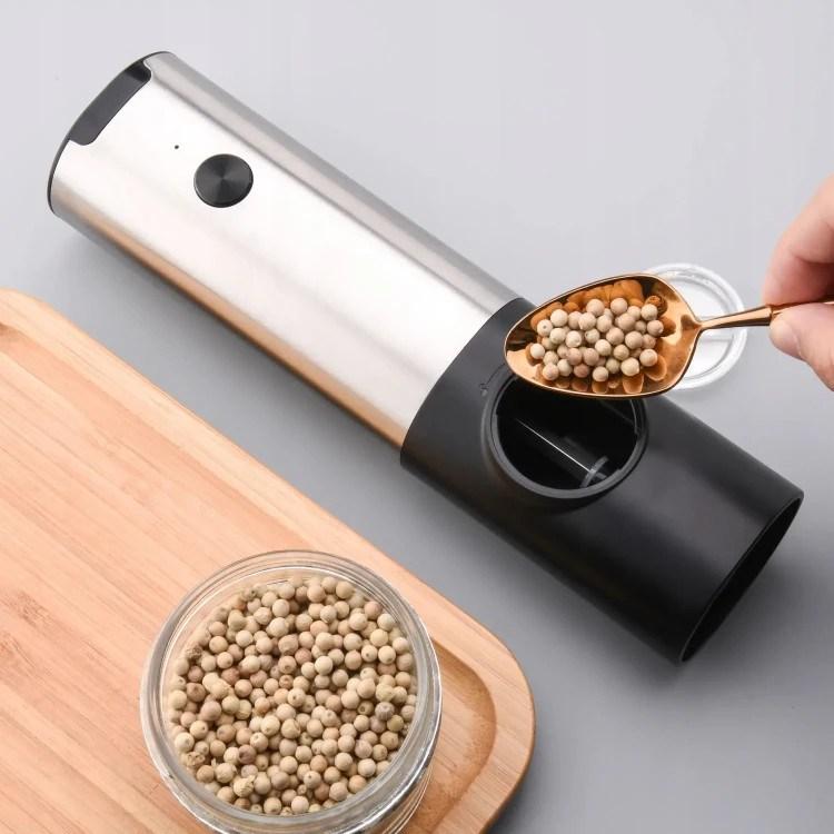 PROMIS Set of pepper and salt