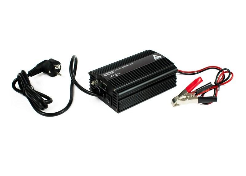 AZO Digital 12 V mains charger