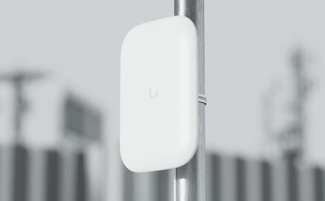Ubiquiti Panel Antenna Ultra network antenna