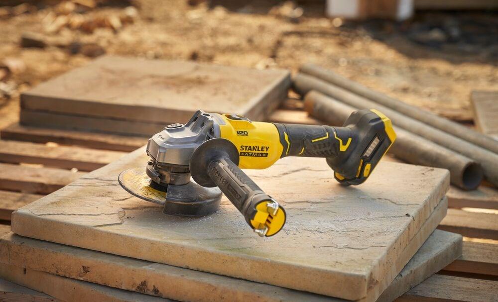 STANLEY FatMax SFMCG710B Angle Grinder