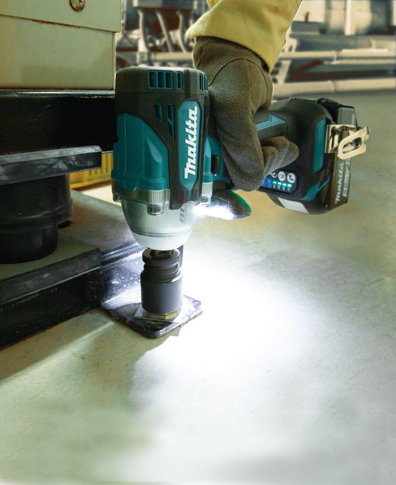 Makita DTW300Z power screwdriver/impact driver 3200
