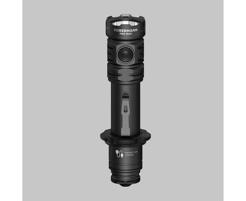 Latarka Armytek Dobermann PRO MAX 3000