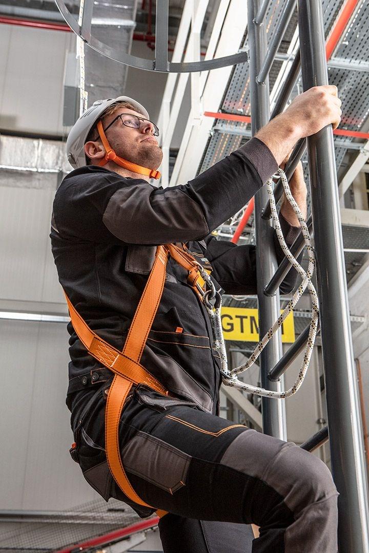 NEO tools 97-101 climbing belay device