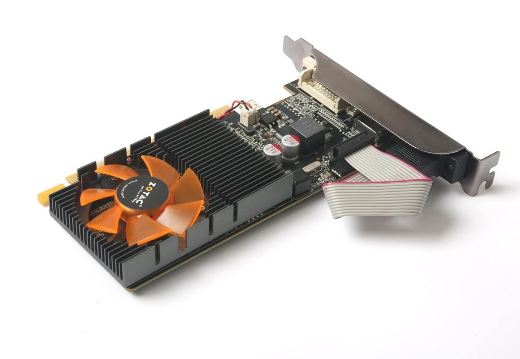 Zotac GeForce GT 710 NVIDIA 2