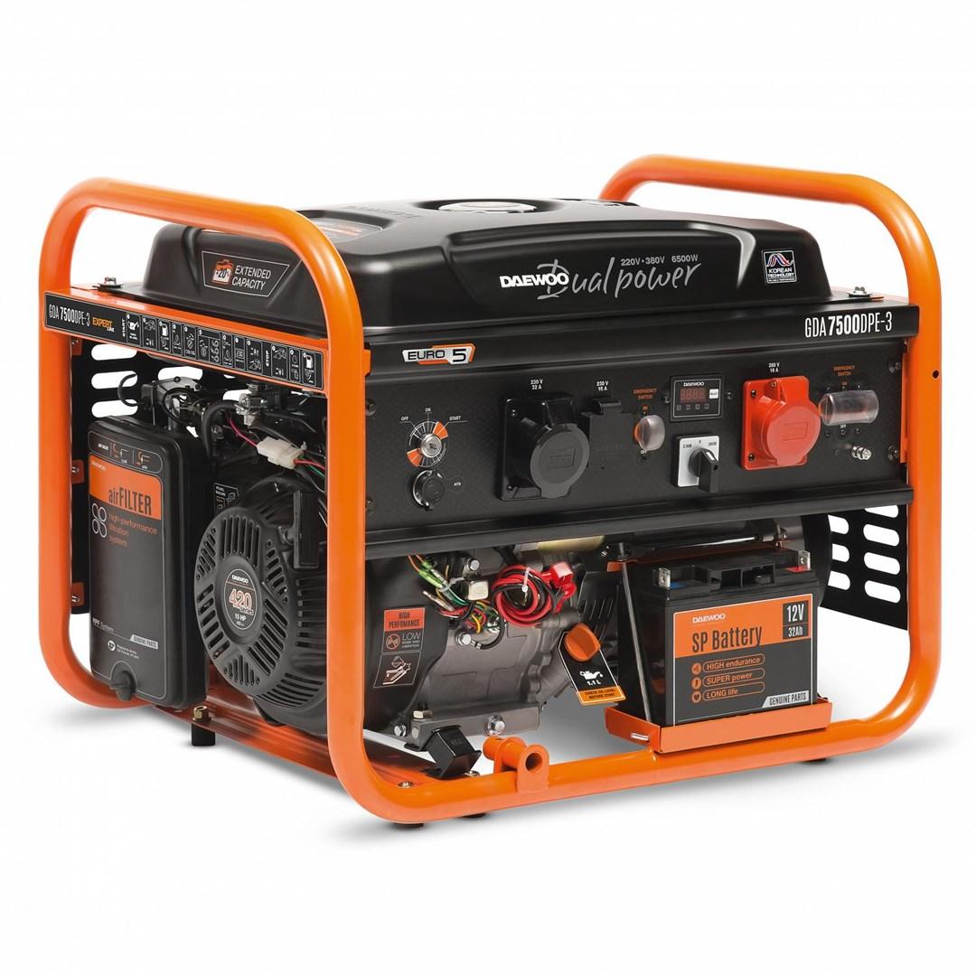 Daewoo GDA 7500DPE-3 engine-generator 6000 W